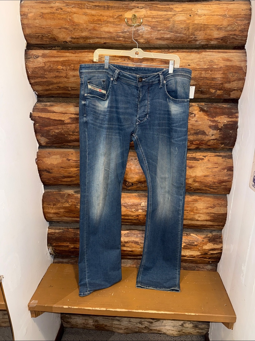 💙Used*  But Like New Diesel Straight-Leg Distressed Button Fly Blue Jeans 36x32